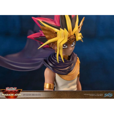 Yu-Gi-Oh! statuette Pharaoh Atem 29 cm