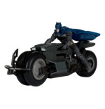 The Flash DC Multiverse véhicule Batcycle with Batman