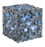 Minecraft réplique Illuminating Diamond Ore Cube 10 cm
