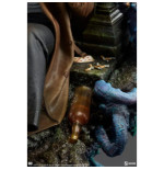 DC Comics statuette Premium Format John Constantine: Just Another Exorcism Hangover 53 cm