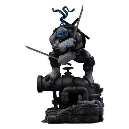 Tortues Ninja statuette 1/10 Art Scale Leonardo Black and White Variant 26 cm
