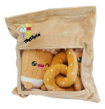 Pack 2 peluches Yummis Together Pretzel & Beer in Take Away Bag 21 cm