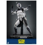 Star Wars: The Clone Wars figurine 1/6 Clone Commander Wolffe 30 cm