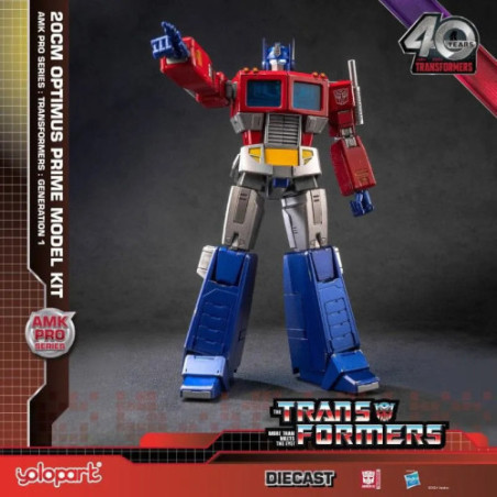 Transformers: Generation One figurine Plastic Model Kit AMK Pro Series Optimus Prime 20 cm